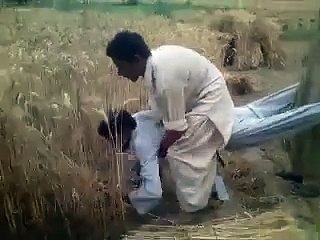 I don't know what is funnier - the video or the people asking for explanation of a self explanatory video! A lot of Dum