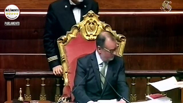Crimi (M5S): Diteci perchè ritenete 'inammissibile' lo stop al ricollocamento dei politici! - MoVimento 5 Stelle