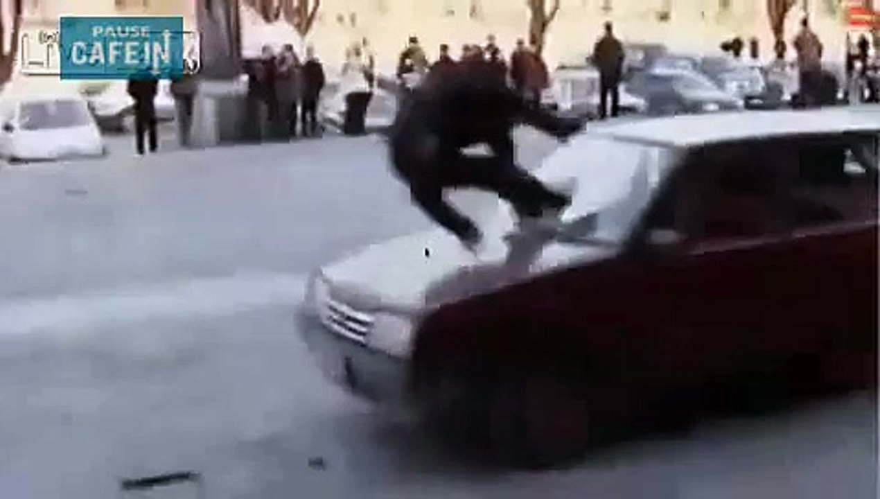 Un policier ninja russe en plein action !