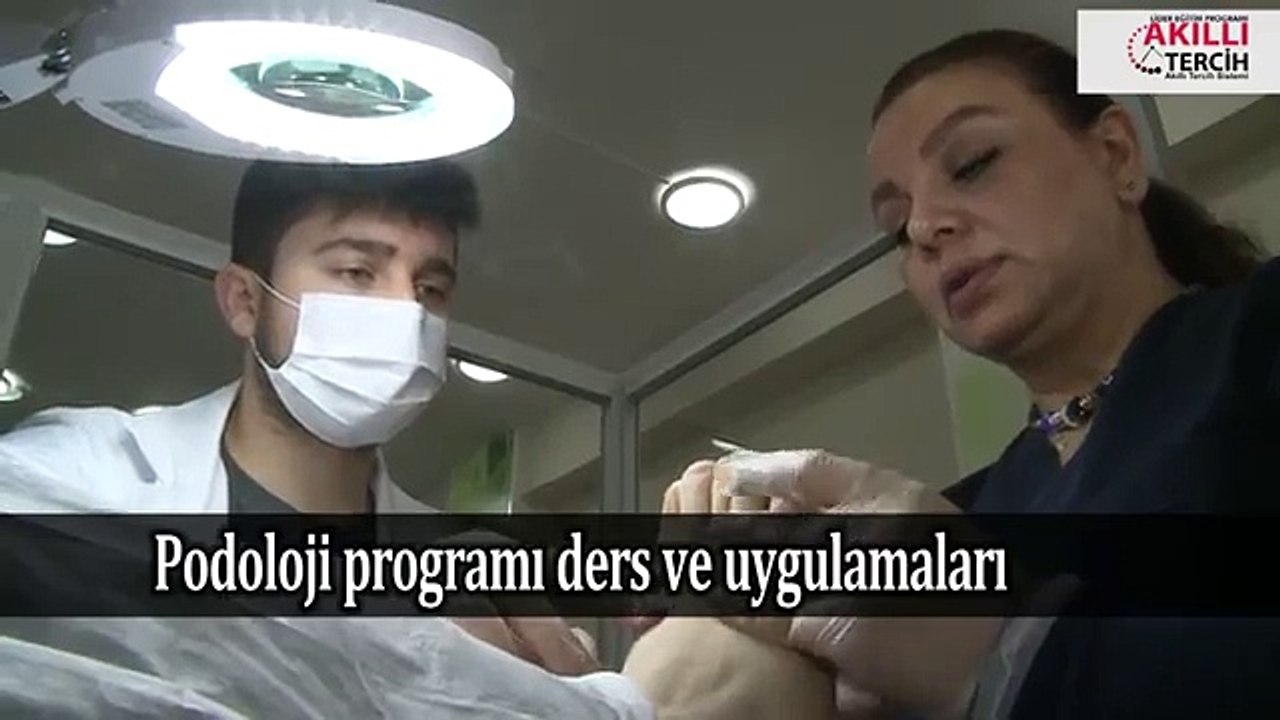 Podoloji Programında Hangi Dersler Var?