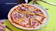 Alberto Chicote alucina con la pizza de patatas fritas- '¿Quién demonios se inventa este engendro'