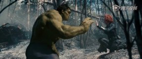 2015 movie Avengers Age of Ultron Hulk and Black Widow