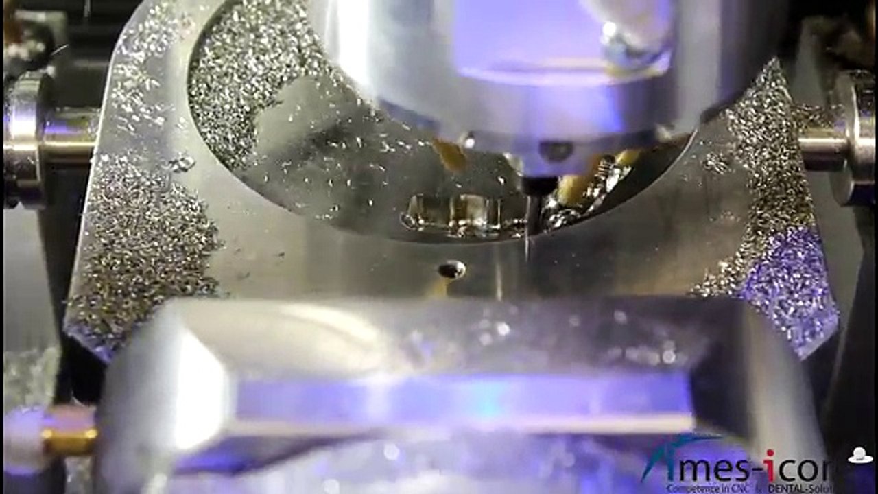 CORiTEC 450i 5achs CoCr-Titan Metallfräsen - imes-icore GmbH