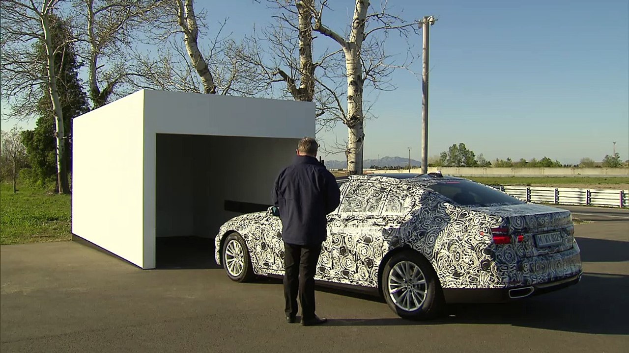 La BMW Série 7 embarque un stationnement piloté à distance