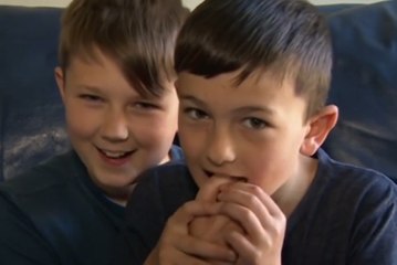 You Tube'un En Meşhur Kardeşleri Kocaman Çocuk Oldu