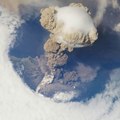 L'éruption du volcan Calbuco vue depuis ISS