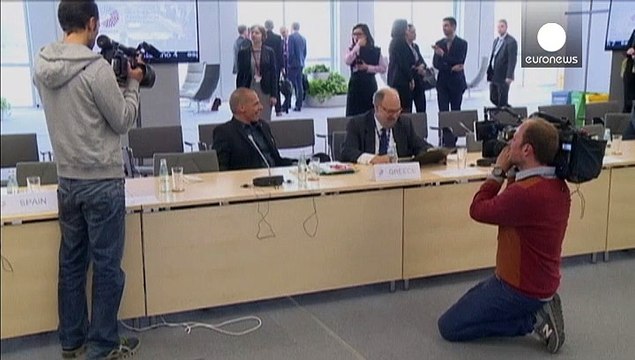 El Eurogrupo en Riga se emplaza al 11 de mayo en Bruselas para un acuerdo con Grecia