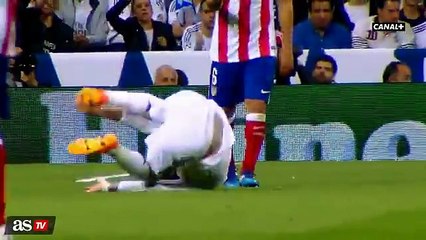 كواليس حوارات راموس ولاعبي اتلتيكو في الملعب.. راموس لخيمينيز: من أنت؟ أرني قميصك حتى أعرف أسمك