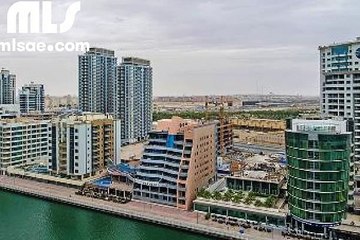 Amazing Value   Dorra Bay Tower   Marina View