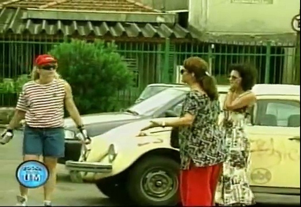 Pegadinhas - pixando carro (silvio santos)