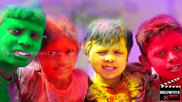 Shahrukh Khan Celebrates Holi With AbRam 08th March 2015 HD