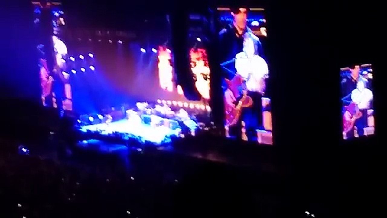 #09 #10 The Long and Winding Road - Maybe I'm Amazed  Paul McCartney Out There JAPAN Tour 2015 04 23
