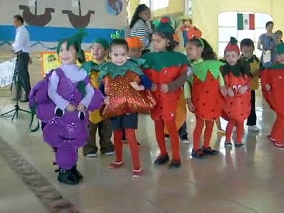 El baile de las frutas de