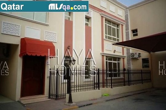 ASCV1 – 5BR Unfurnished Compound Villa in Al Sadd - Qatar - mlsqa.com