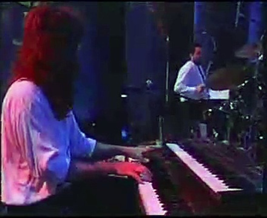 BJ THOMAS Raindrops Keep Falling on my Head