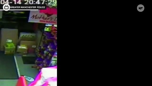 Knife Wielding Robber Gets His Ass Kicked