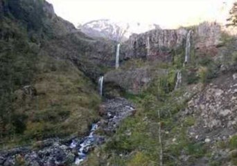 Hiker Captures Moment of Calbuco's Eruption