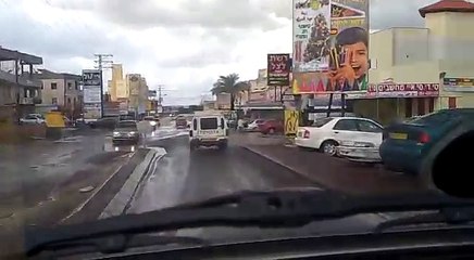 נהג משתולל תוקף מתנדב - הגנה עצמית עם אקדח - הסרט המלא