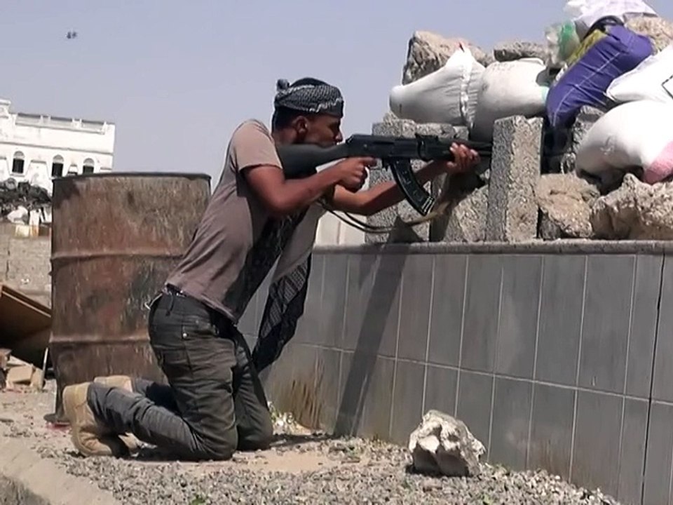 Yémen: l'ex-président appelle ses alliés rebelles à se replier