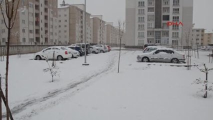 Doğu'da Nisan Ayında İki Mevsim
