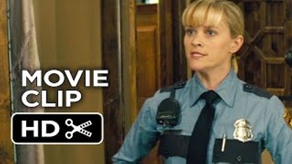 Hot Pursuit Movie CLIP - Escort To Dallas (2015) - Reese Witherspoon, Sofia Verg_HD