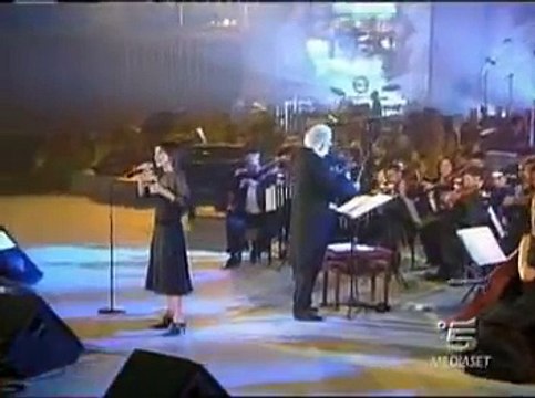 The cranberries-linger Vatican 2002