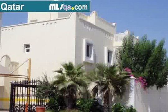 4 BEDROOM SEMI FURNISHED COMPOUND - Qatar - mlsqa.com