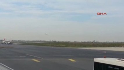 Motoru Alev Alan Uçağın İniş Anından Yeni Görüntü