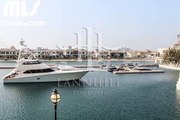 Fantastic Marina Views in this Townhouse in Marina Residences  Palm Jumeirah - mlsae.com