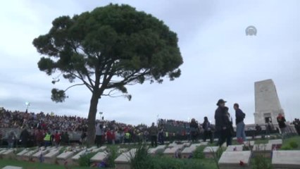 Avustralya Anıtı'nda Anma Töreni