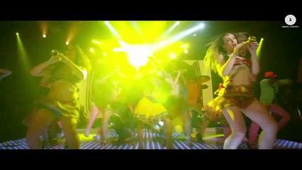 Bollywood song Daru peeke dance - Sunny Leone