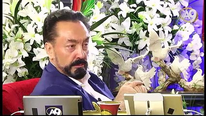 Sağ camianın tüm gazeteleri ve tüm grupları birbirlerini desteklemeli.