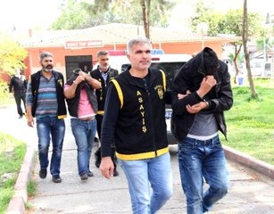 Adana'da 3 Kişi Fuhşa Aracılık Etmekten Gözaltına Alındı