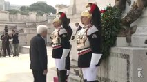 Roma - Presidente Mattarella all'Altare della Patria depone corona