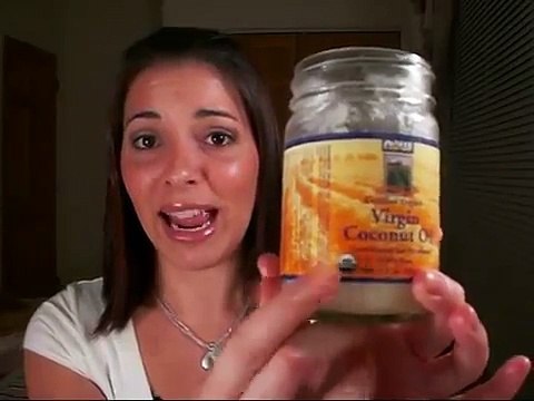 Beauty Benefits Coconut Oil (for hair, skin, and nails)