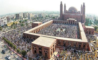 Aerial_View_of_Bahria_Grand_Mosque_-_Video