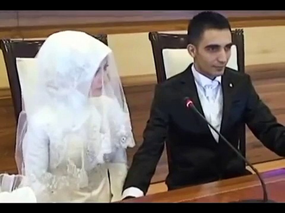 Heyecanlı Damat ) Öldüm Gülmekten