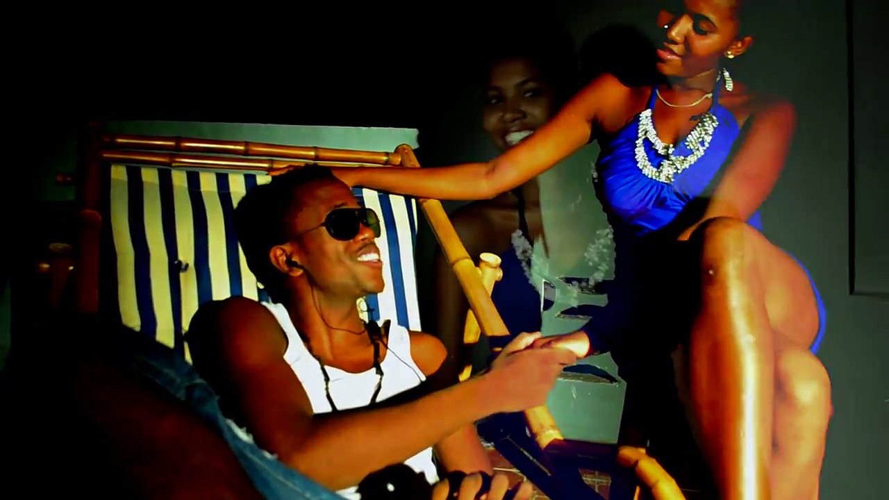 DAVALT  -  Antsika roa (gasy HD - malagasy)