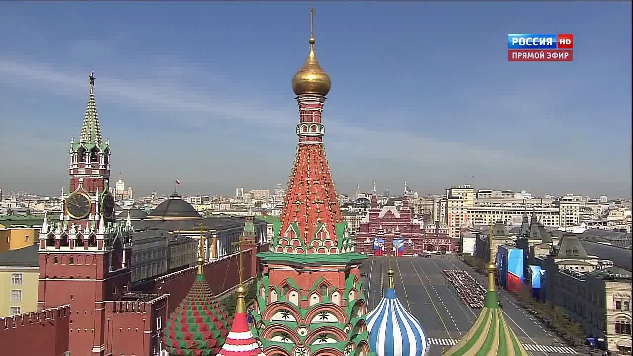 AWESOME AIR SHOW by Russian Air force Over Red Square Moscow Russia