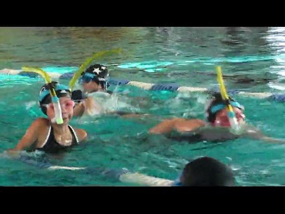 AQUATIC   CLUB    HYEROIS