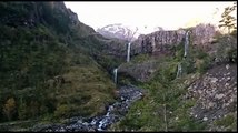 Un touriste filme l’éruption du volcan Calbuco (Chili)