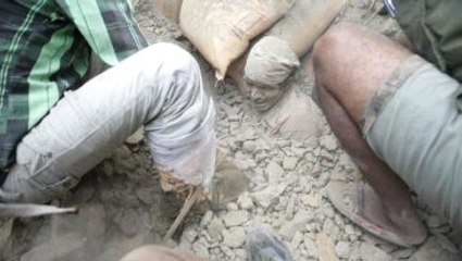 Nepal'de Son 81 Yılın En Şiddetli Depremi! Yüzlerce Ölü Var