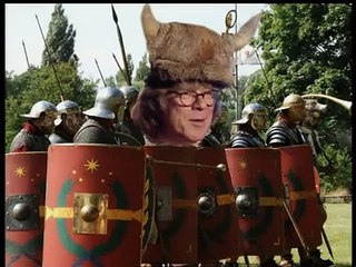 10 vor 11 - Helge Schneider als Oberstudienrat Thormaelen: Beinah wären wir Römer geworden  (1/3)