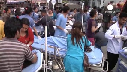 Nepal- Several hundred dead after worst earthquake in 80 years-ENGLISH