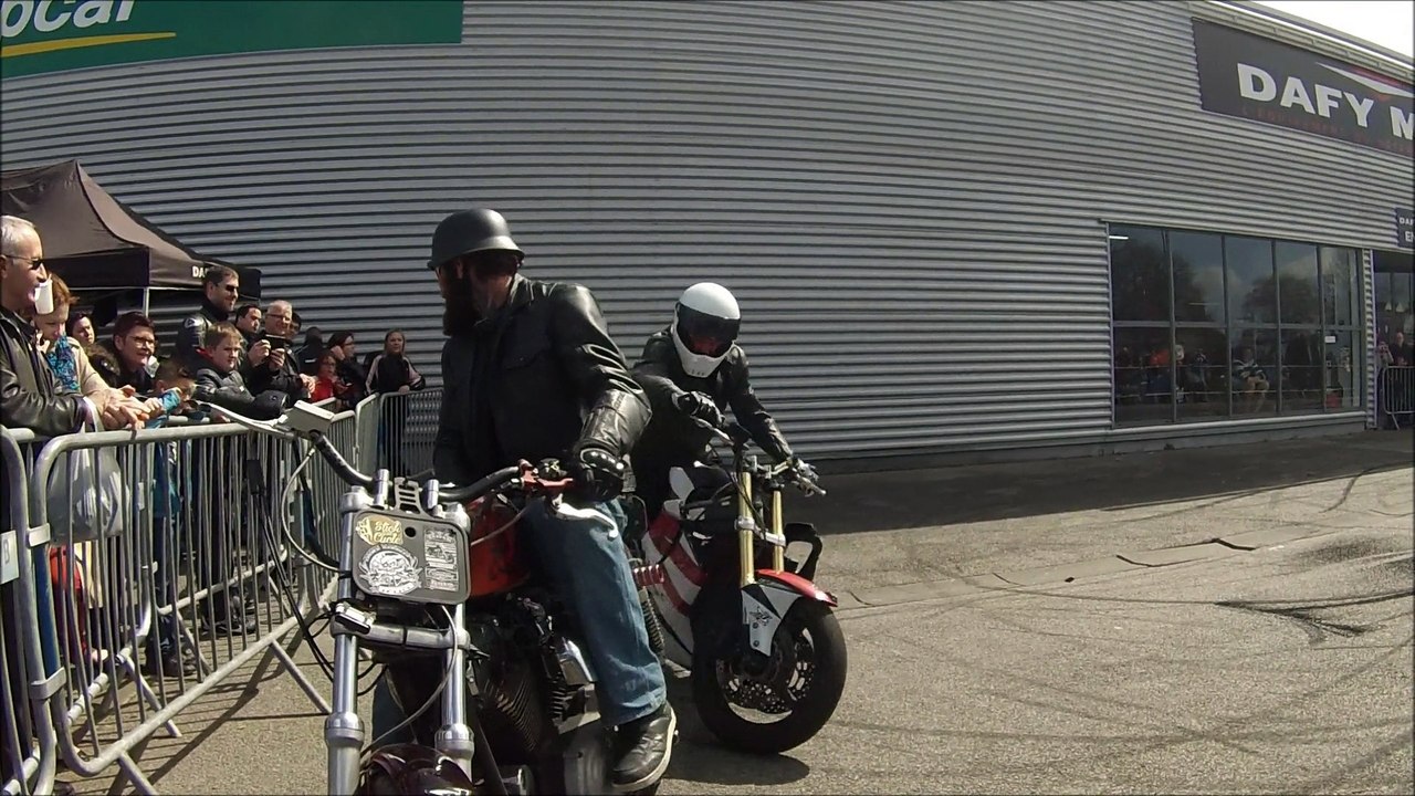 Stunt Dafy moto Brest 2eme partie