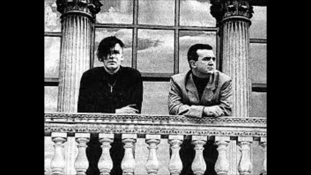 Coil - I Don't Want To Be The One