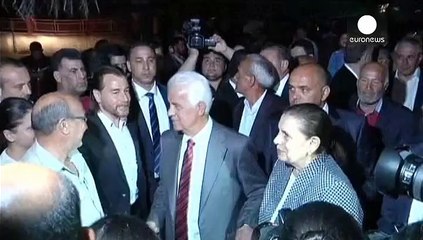 القبارصة الأتراك يتوجهون إلى صناديق الإقتراع لإختبار زعيمهم