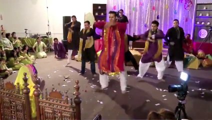 Didi Tera Devar Deewana Wedding - Mehndi Group Battle - Girls vs Boys.