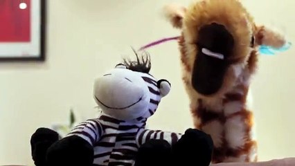 Geraldine the Giraffe learns the /z/ sound