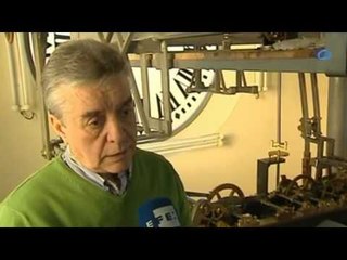 El reloj de la Puerta del Sol, listo y engrasado para su minuto anual de gloria